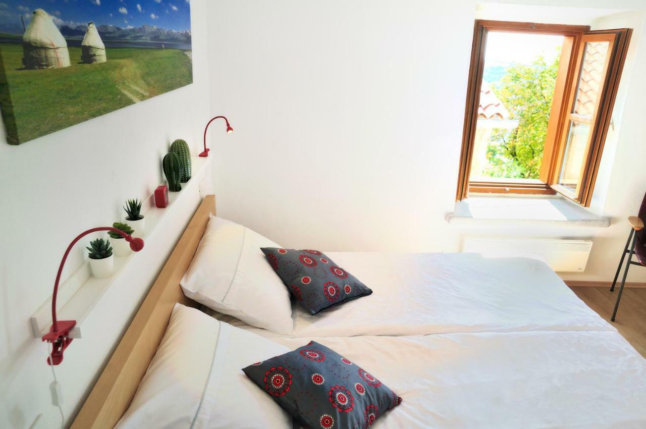 Blackbird House Stanjel Historic Center Екстериор снимка